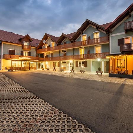 Hotel Altneudörflerhof Bad Radkersburg Exteriör bild