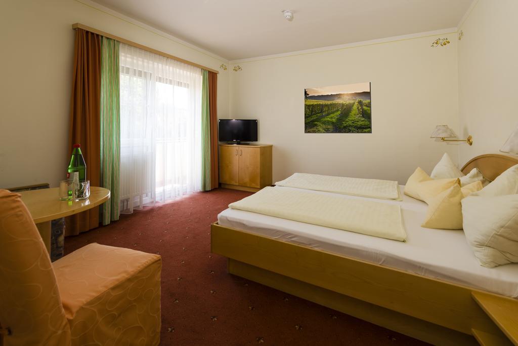 Hotel Altneudörflerhof Bad Radkersburg Exteriör bild